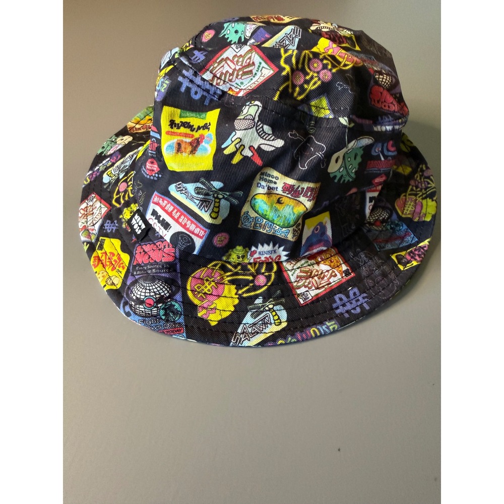 Meow Wolf Graphic Print Bucket Hat Black Cotton M/L Psychedelic Art Streetwear